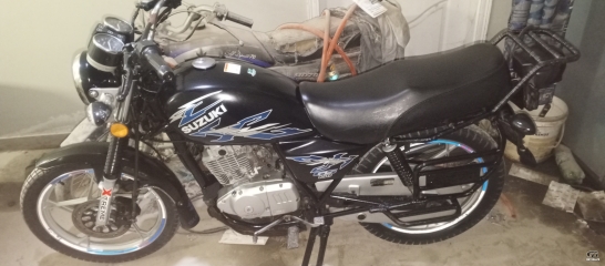 Suzuki GS SE 150  by 