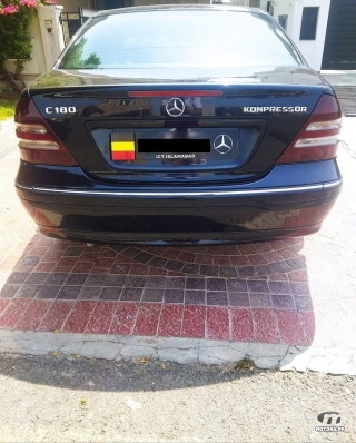 Mercedez Benz C Class by 