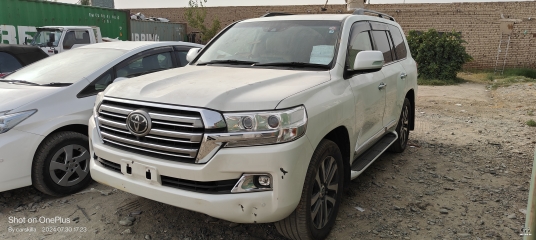 Toyota LandCruiser by 