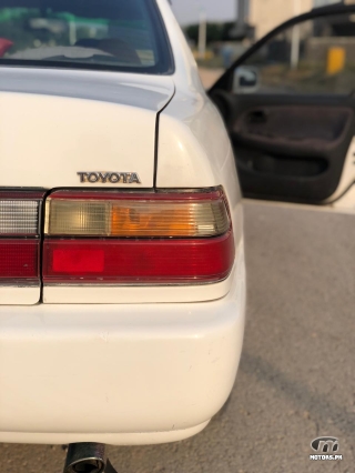 Toyota Corolla by 